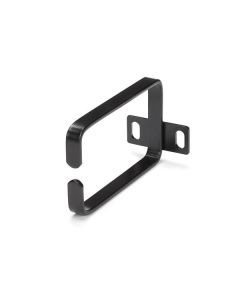 StarTech.com 1U Vertical Server Rack Cable Management D-Ring Hook - 2.2x3.9in (5.7x10cm)